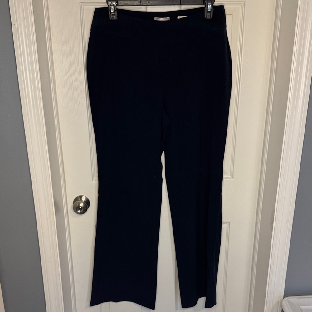 EUC Dana Buchman Navy Straight Leg Pants - Picture 2 of 8